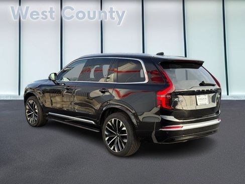 Used 2025 Volvo XC90 B5 Plus image 7
