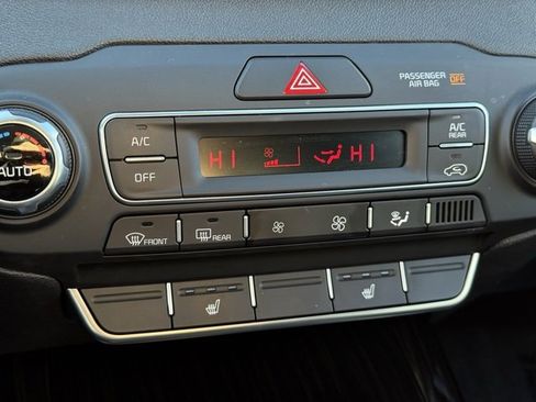 Used 2019 Kia Sorento EX image 13