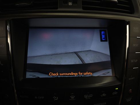 Used 2014 Lexus IS 250C image 21