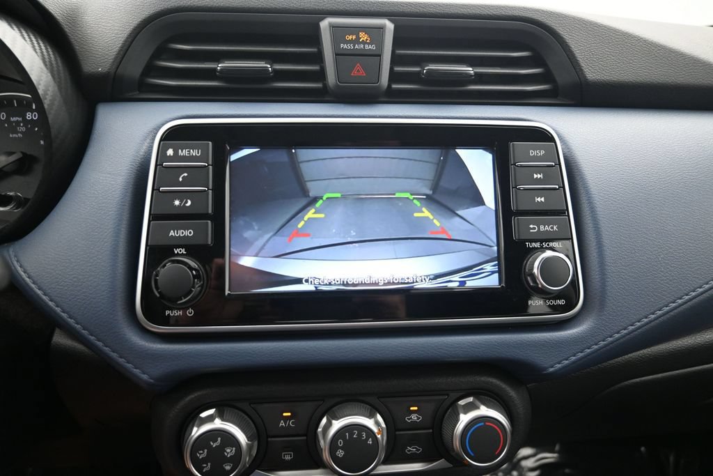 Used 2025 Nissan Versa SV FWD image 16