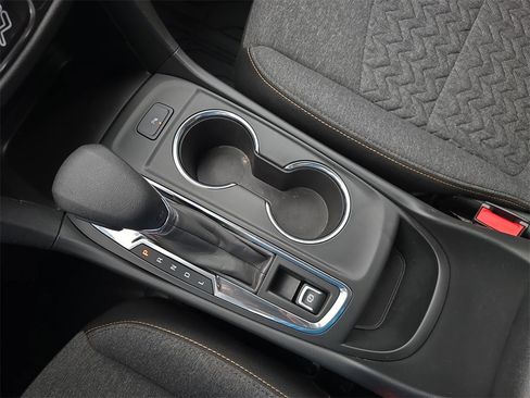 Used 2023 Chevrolet Equinox LT w/ LPO, Floor Liner Package image 23