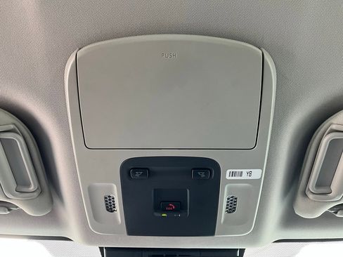 Used 2025 Toyota Camry LE image 16