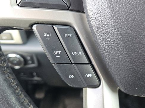 Used 2022 Ford F450 Lariat w/ Lariat Ultimate Package AWD/4WD image 16