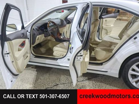 Used 2011 Lexus ES 350 FWD image 36