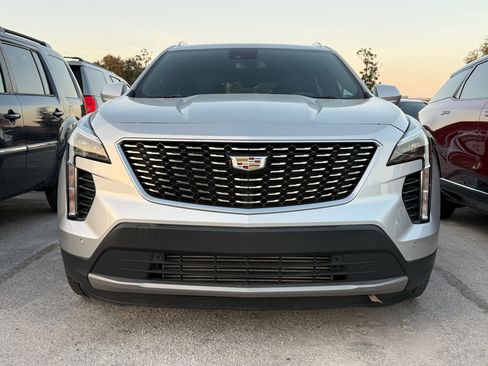 Used 2020 Cadillac XT4 Premium Luxury w/ Driver Assist Package image 3