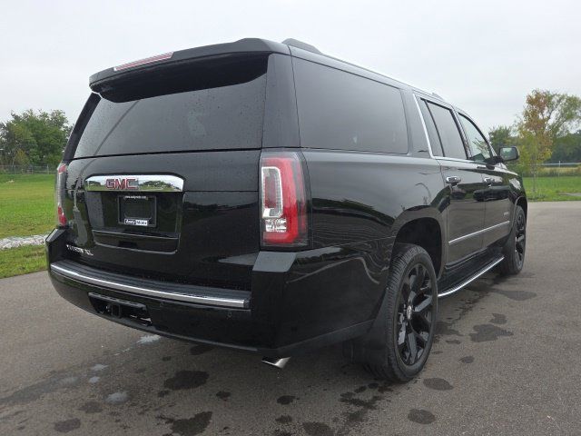 Used 2018 GMC Yukon XL Denali w/ Open Road Package AWD/4WD image 7