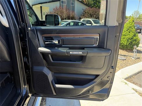 Used 2016 RAM 3500 Laramie AWD/4WD image 33