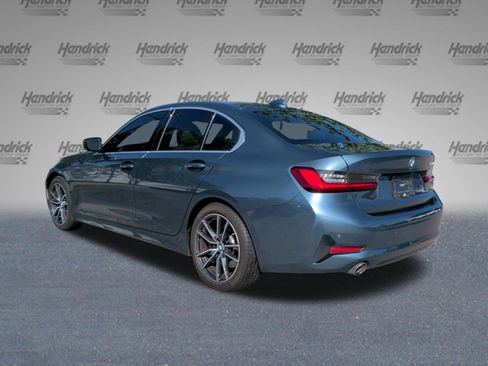 Used 2019 BMW 330i Sedan w/ Driving Assistance Package RWD image 9