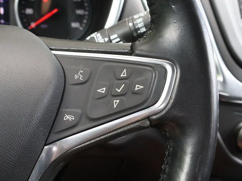 Certified 2019 Chevrolet Equinox LT FWD image 30