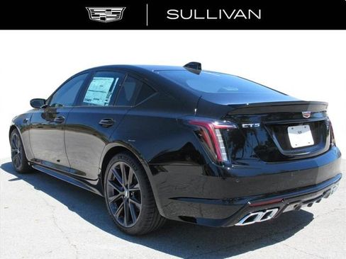 New 2026 Cadillac CT5 V image 6