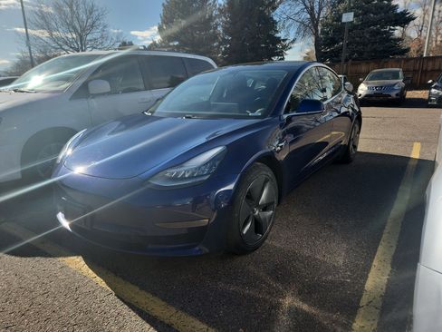 Used 2019 Tesla Model 3 Long Range image 3
