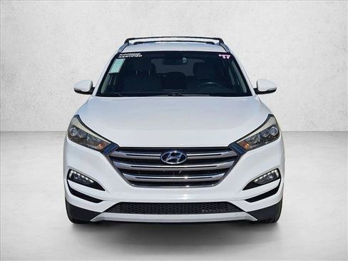 Used 2017 Hyundai Tucson Limited image 2