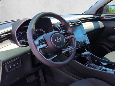 Used 2023 Hyundai Tucson SEL FWD image 8