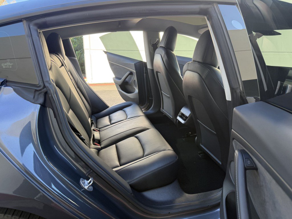 Used 2023 Tesla Model 3 Standard Range RWD image 14