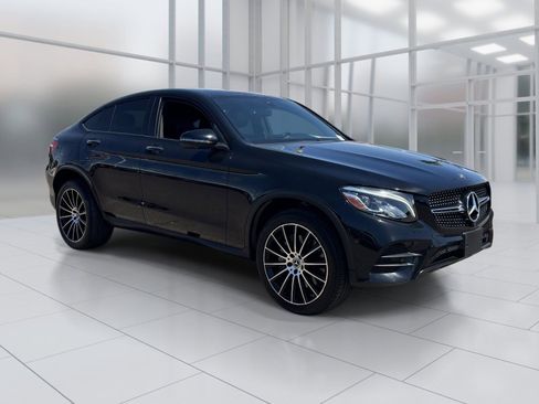 Used 2019 Mercedes-Benz GLC 300 4MATIC Coupe image 8