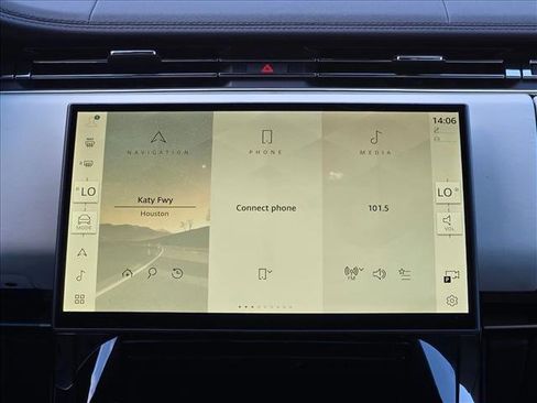 New 2026 Land Rover Range Rover Sport SE image 12