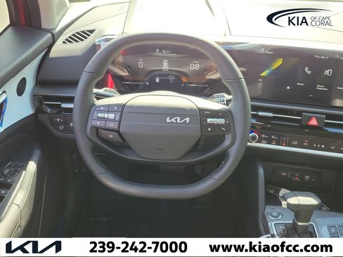 New 2027 Kia Sportage EX FWD image 18