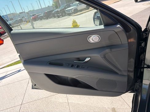 New 2026 Hyundai Elantra Sport FWD image 28