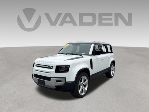Used 2024 Land Rover Defender 110 SE AWD/4WD image 1