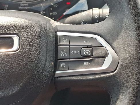 Used 2023 Jeep Compass Limited AWD/4WD image 21