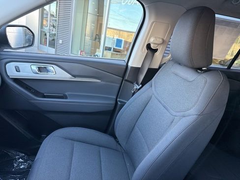 New 2026 Ford Explorer Active image 23