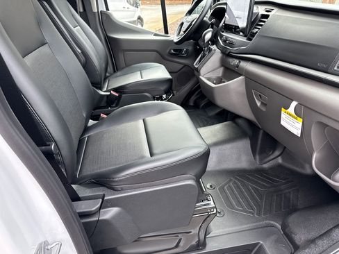 New 2026 Ford Transit 250 148 Medium Roof w/ Load Area Protection Package image 13