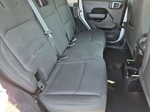 Certified 2018 Jeep Wrangler Unlimited Sport S AWD/4WD image 20