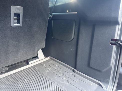 Used 2025 Ford Bronco Badlands AWD/4WD image 48