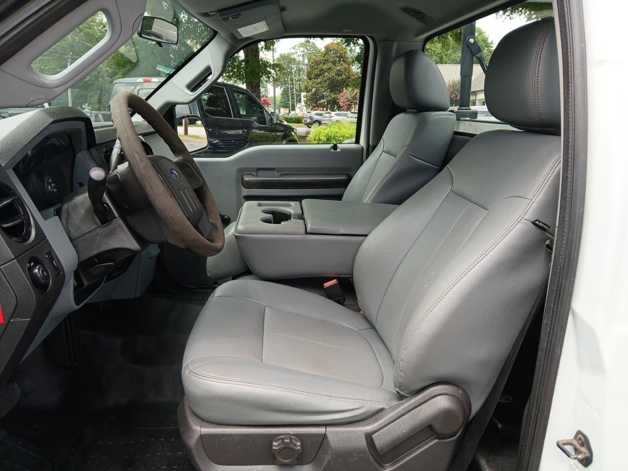 Used 2015 Ford F250 XL RWD image 14