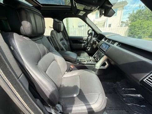 Used 2019 Land Rover Range Rover HSE AWD/4WD image 22