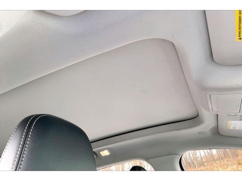 Used 2022 Ford Escape Titanium w/ Titanium Elite Package image 21