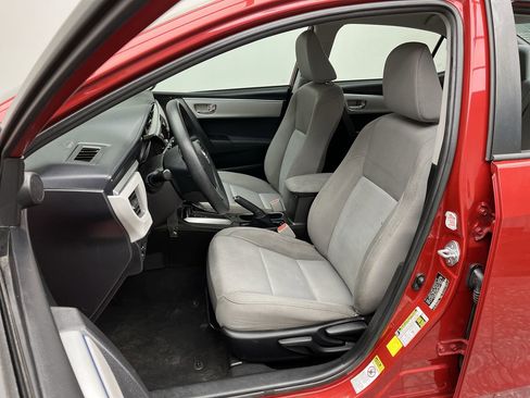 Used 2016 Toyota Corolla LE image 8