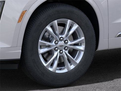 New 2025 Cadillac XT6 Luxury w/ LPO, Floor Liner Package image 9