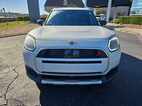 Certified 2025 MINI Cooper Countryman S w/ Comfort Package Max image 3
