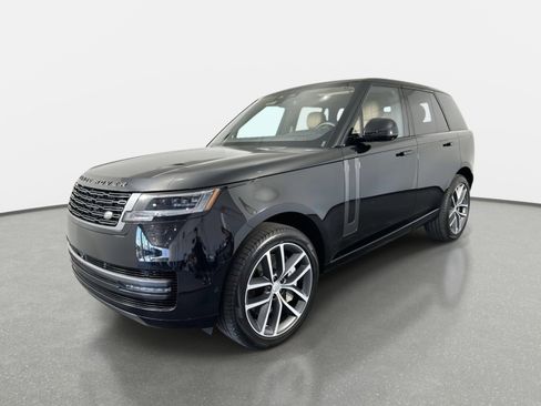 Used 2024 Land Rover Range Rover SE AWD/4WD image 4