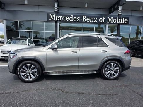 Certified 2022 Mercedes-Benz GLE 350 4MATIC w/ Warmth & Comfort Package image 1