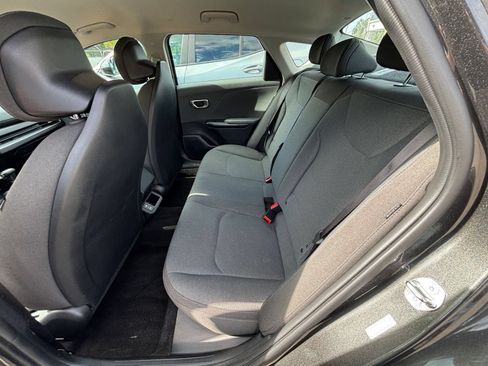 Used 2025 Kia K4 FWD image 24