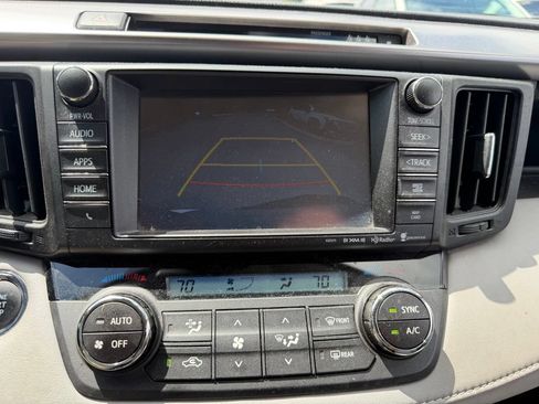 Used 2017 Toyota RAV4 XLE FWD image 31