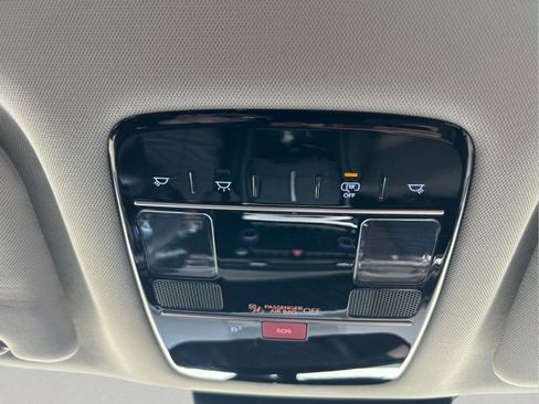 Used 2025 Hyundai Santa Fe SEL AWD/4WD image 33
