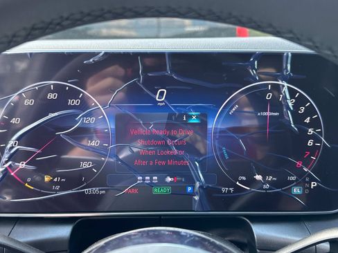 Used 2026 Mercedes-Benz GLC 350e 4MATIC image 21