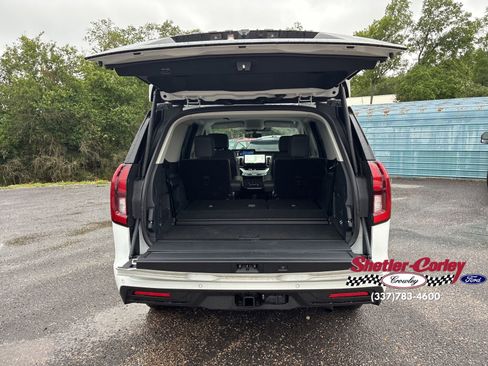New 2026 Ford Expedition Active RWD image 14