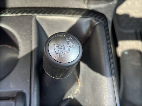 Used 2019 Toyota 4Runner TRD Off-Road Premium AWD/4WD image 22
