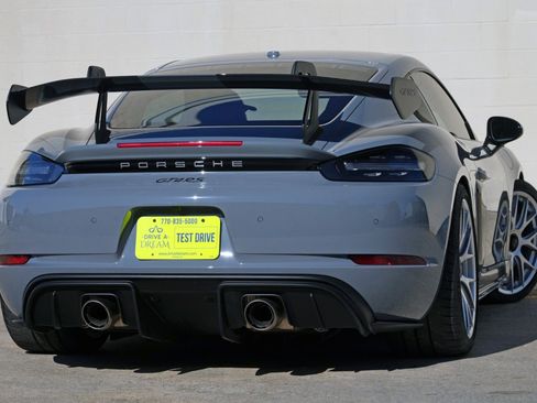 Used 2025 Porsche 718 Cayman GT4 RS w/ Weissach Package RWD image 5