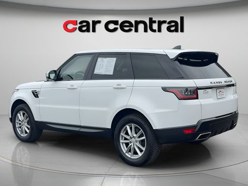 Used 2018 Land Rover Range Rover Sport SE AWD/4WD image 3