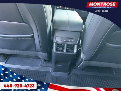 New 2026 GMC Terrain AT4 w/ Convenience Package III image 23