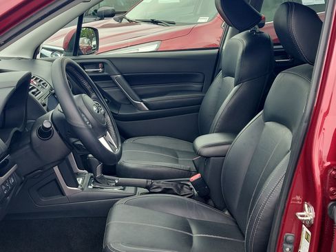 Used 2017 Subaru Forester 2.5i Touring AWD/4WD image 21