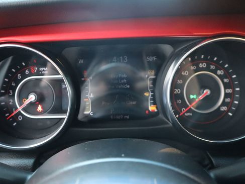 Used 2020 Jeep Gladiator Rubicon image 36