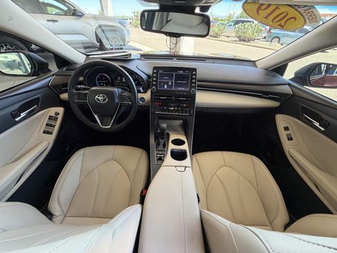 Used 2019 Toyota Avalon XLE w/ Carpet Mat Package FWD image 25