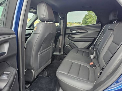 Used 2022 Chevrolet TrailBlazer ACTIV w/ Convenience Package AWD/4WD image 31