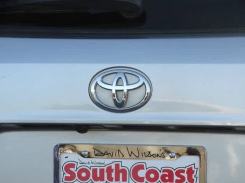 Certified 2022 Toyota Highlander XLE image 8